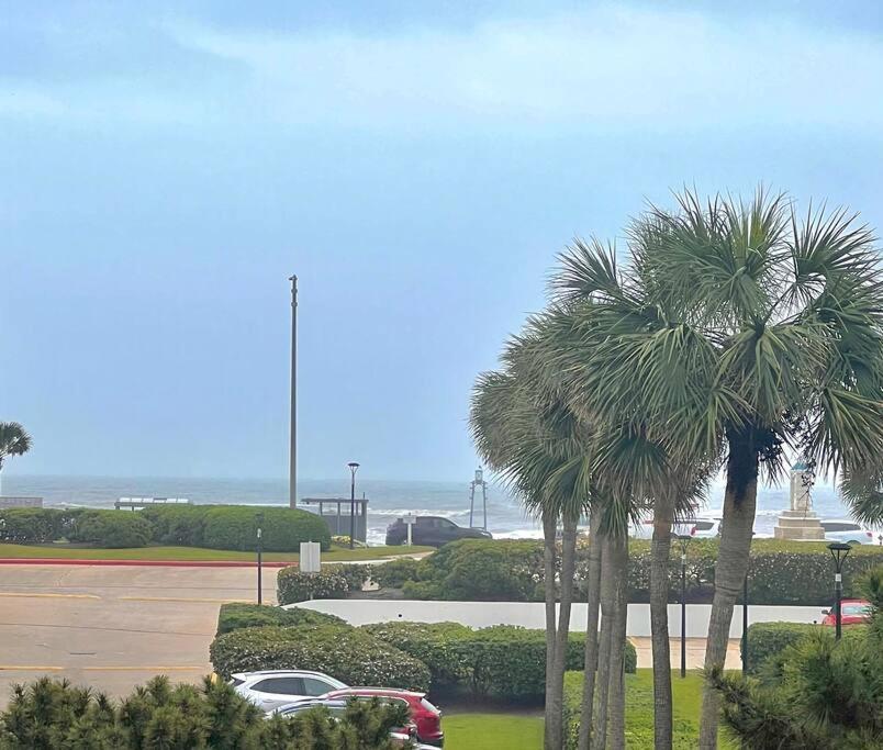 Gypsea Blu Beach Condo Steps To The Beach Galveston Extérieur photo